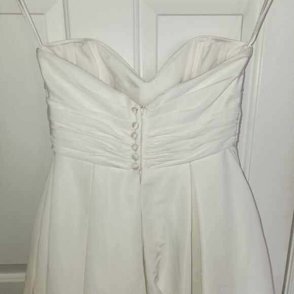 David's Bridal Pleated Strapless Wedding Dress Empire WaistSTYLE# WG3707Sz 10 - Picture 5 of 15